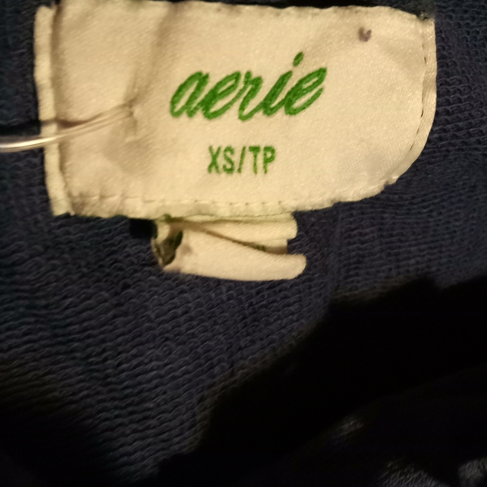 Arie Ladies Navy Blue Hooded Sweatshirt Sz XS - Picture 8 of 8